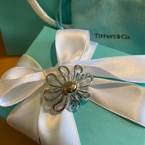 Tiffany & Co Silver 925 & 18K Yellow Gold Paloma Picasso Daisy Flower Brooch Pin